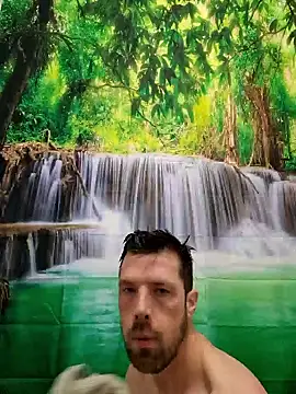 welcome-to-the-jungle online show from 01/15/26, 06:33