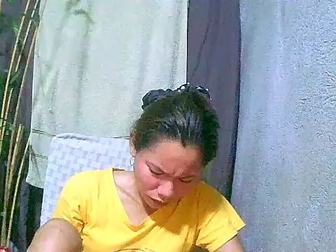 Snapshot of Sweeetgurll chatting on 04/25/26, 01:36 Sweeetgurll online show from 04/25/26, 01:36