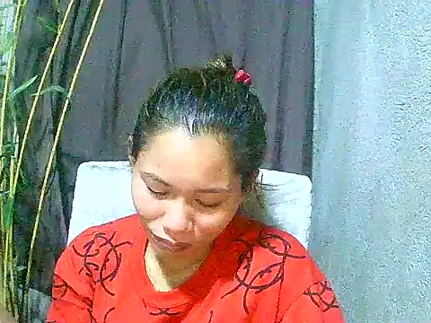 Snapshot of Sweeetgurll chatting on 05/06/26, 01:59 Sweeetgurll online show from 05/06/26, 01:59