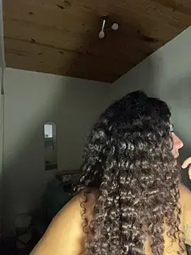A maddy online show from 04/21/26, 07:42