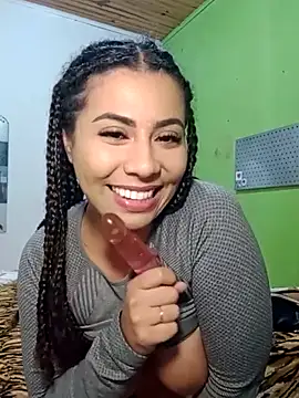 Snapshot of A_maddy chatting on 10/20/25, 02:24 A maddy online show from 10/20/25, 02:24