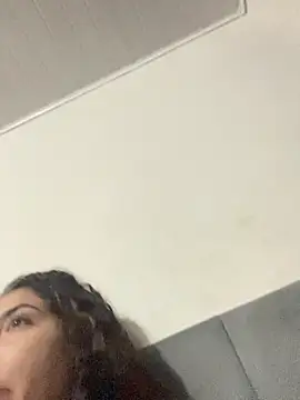 A maddy online show from 04/12/26, 08:45