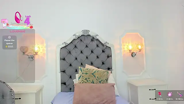 Snapshot of Alison_Carde05 chatting on 09/16/25, 07:26 Alison Carde05 online show from 09/16/25, 07:26