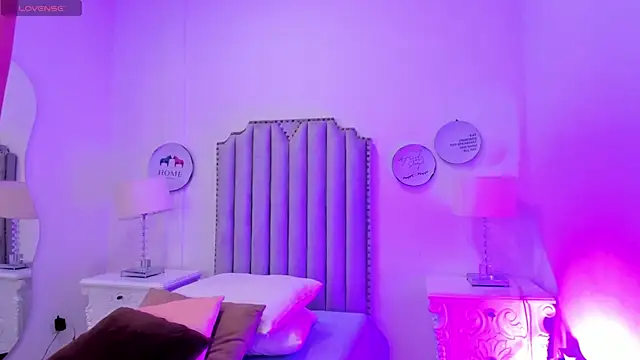 Alison Carde05 online show from 04/08/26, 07:04