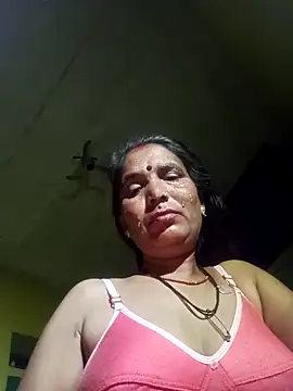 Monika thakurr online show from 09/26/25, 10:27