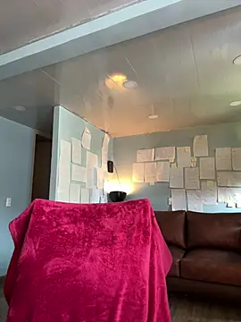 Canneela online show from 04/16/26, 05:47