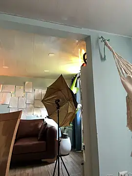 Canneela online show from 04/12/26, 06:33