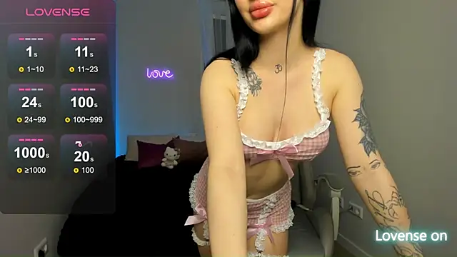 SelinaStorm online show from 04/11/26, 11:30