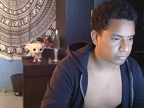 latinboybigdick online show from 09/08/25, 02:27