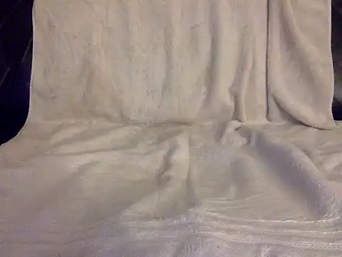 Zluxx online show from 10/09/25, 01:06