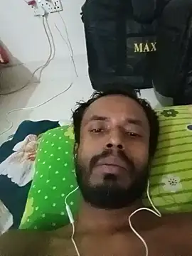 moinulrupan26 online show from 08/06/26, 11:55