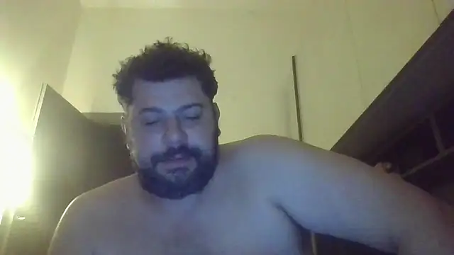 giuseppelovisi85 online show from 10/01/25, 05:34