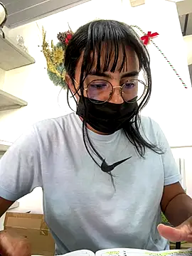 Kyra  Rose online show from 11/22/25, 07:13