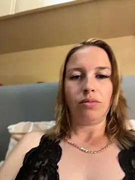 amberrose094 online show from 05/03/26, 07:17