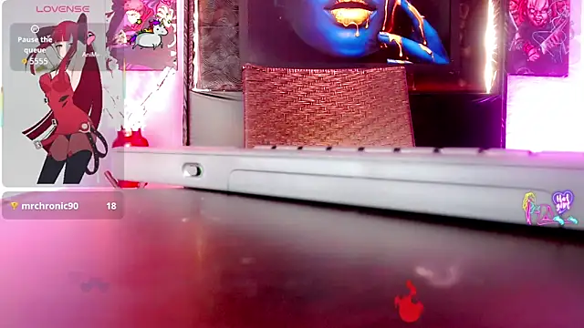 Natasha clifford online show from 04/10/26, 07:21