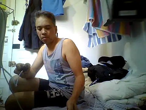 masculado69 online show from 10/31/25, 11:51