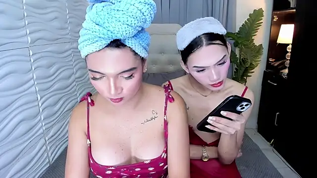 Patricia Anderson online show from 10/26/25, 06:25