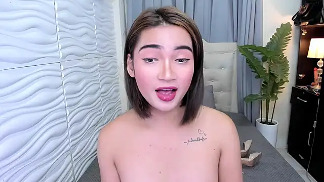 Patricia Anderson online show from 09/21/25, 04:06