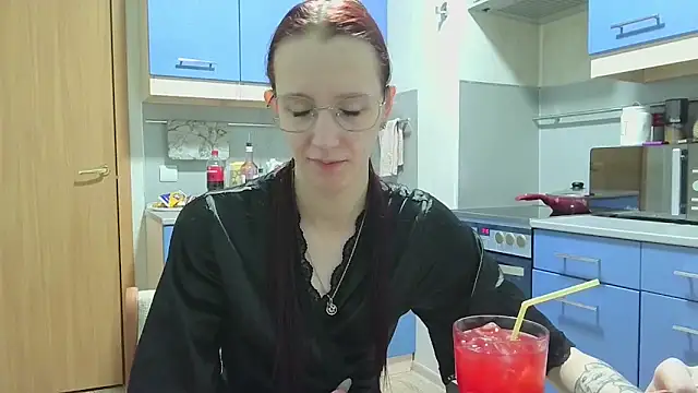 Lucy Divine online show from 12/17/25, 10:48