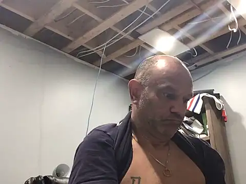 frankyjones8989 online show from 10/27/25, 04:46