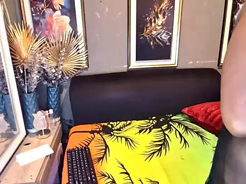 AngelEbony online show from 12/03/25, 08:36