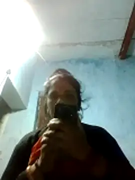 Hot ashna online show from 02/15/26, 12:22