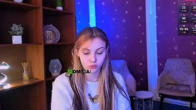 luna tin online show from 11/22/25, 09:30