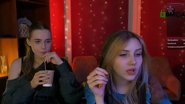 luna tin online show from 11/27/25, 01:55