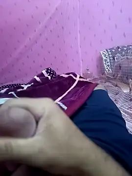 Snapshot of Sonukumar202000 chatting on 11/16/25, 11:08 Sonukumar202000 online show from 11/16/25, 11:08