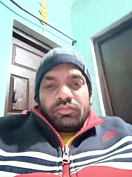 Snapshot of Sonukumar202000 chatting on 01/15/26, 01:14 Sonukumar202000 online show from 01/15/26, 01:14