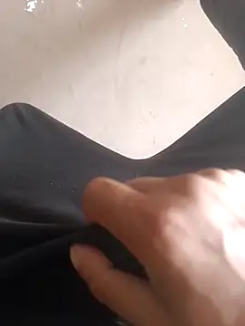 Sonukumar202000 online show from 04/15/26, 06:08