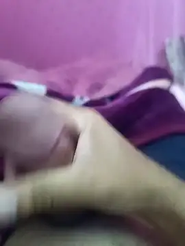 Snapshot of Sonukumar202000 chatting on 12/21/25, 11:27 Sonukumar202000 online show from 12/21/25, 11:27