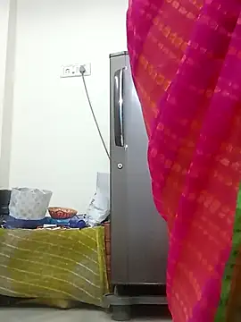 hotmahitha online show from 07/13/26, 02:49