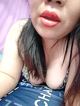 Julyy08 online show from 09/21/25, 03:06