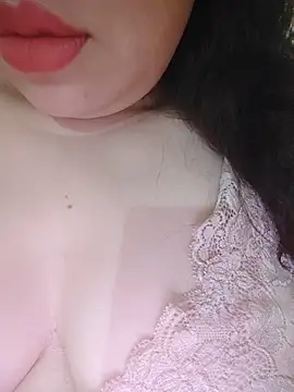 Julyy08 online show from 06/11/26, 08:44