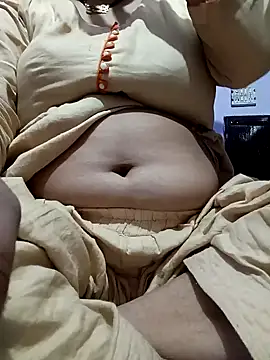 Snapshot of angry_couplez chatting on 02/22/26, 02:36 angry couplez online show from 02/22/26, 02:36