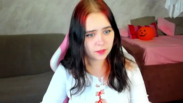 Alis Platt online show from 10/27/25, 01:06