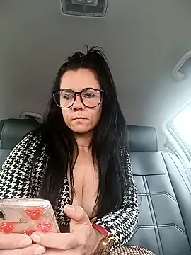 Blackariel online show from 05/20/26, 06:32