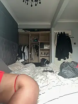 Victoriasteel online show from 11/07/25, 10:09