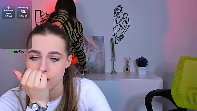 aria moo online show from 10/09/25, 07:03