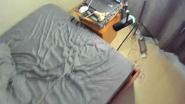 Kelly Gerzikaa online show from 03/23/26, 12:16