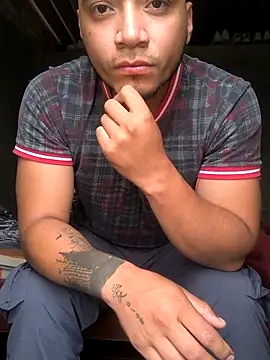 lamejorpene online show from 11/15/25, 01:04