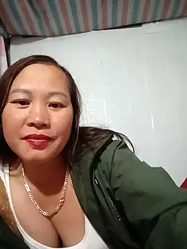 Seg min online show from 12/17/25, 01:54