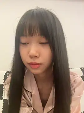xinyu789 online show from 10/09/25, 12:49