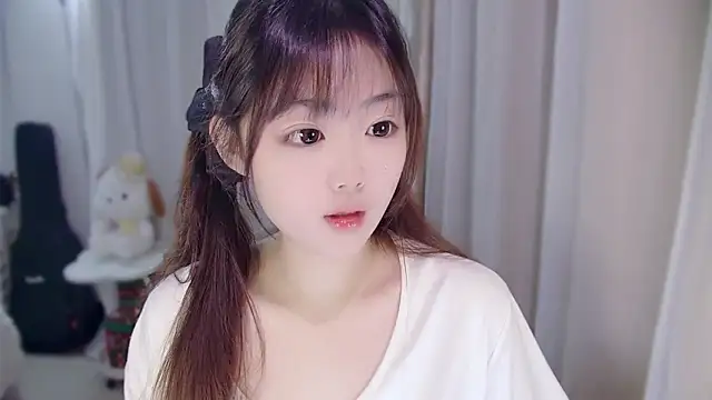 YUANYUAN-A online show from 04/23/26, 12:29