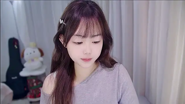 YUANYUAN-A online show from 01/11/26, 11:39