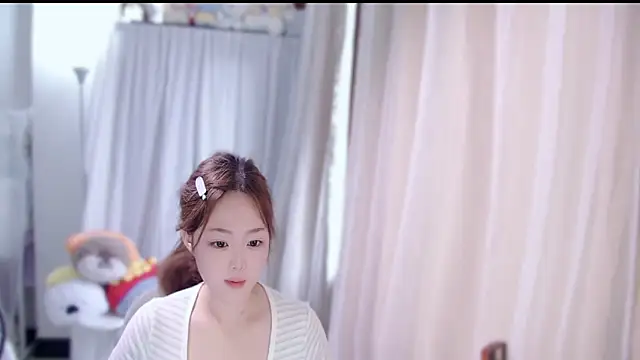 YUANYUAN-A online show from 09/19/25, 06:28