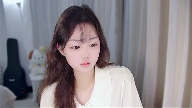 YUANYUAN-A online show from 12/16/25, 11:58