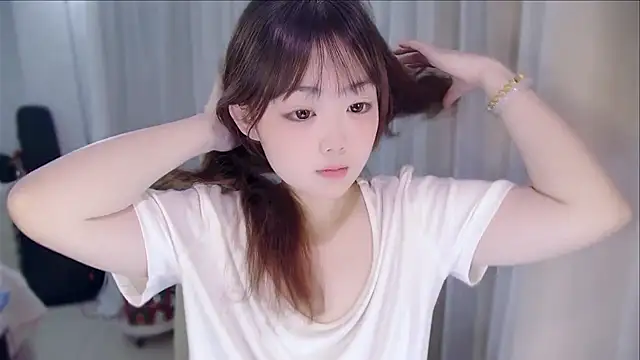 YUANYUAN-A online show from 04/12/26, 01:03