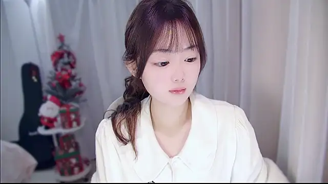 YUANYUAN-A online show from 01/07/26, 11:48